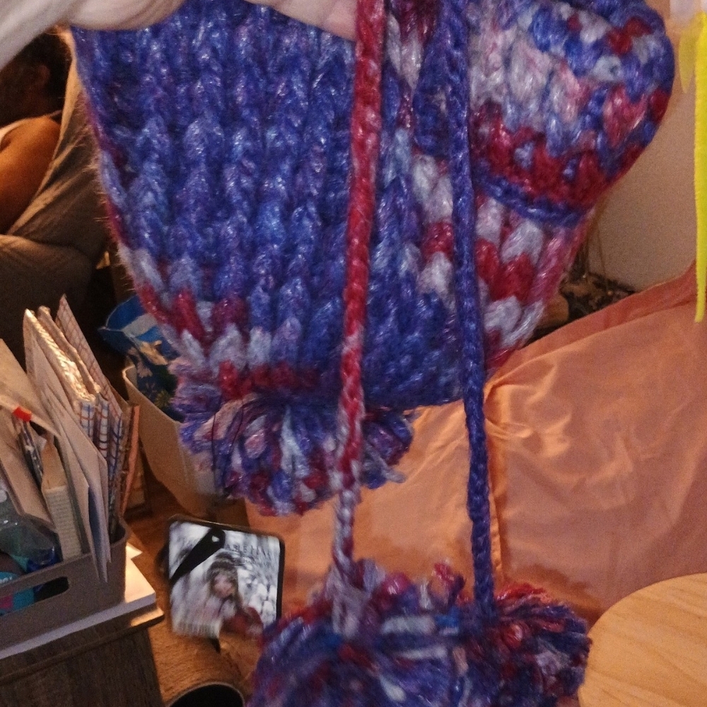 Multicolor Knit Hat - Picture 3 of 6